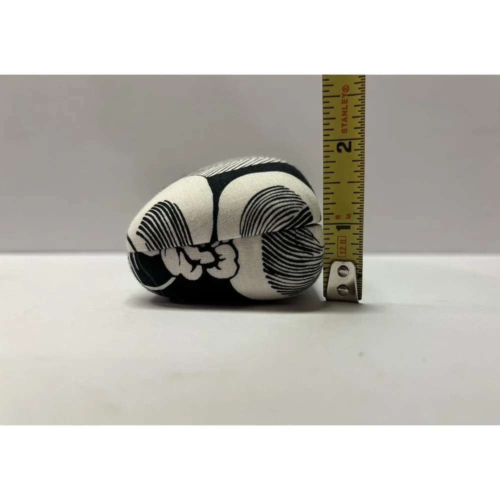 Vera Bradley Black White Floral Hard Shell‎ Eyeglass Case Clamshell Protector